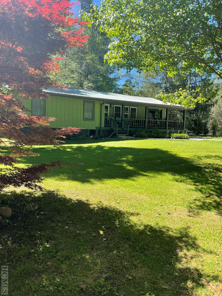 109 Twin Ponds Lane Lake Toxaway NC 28747