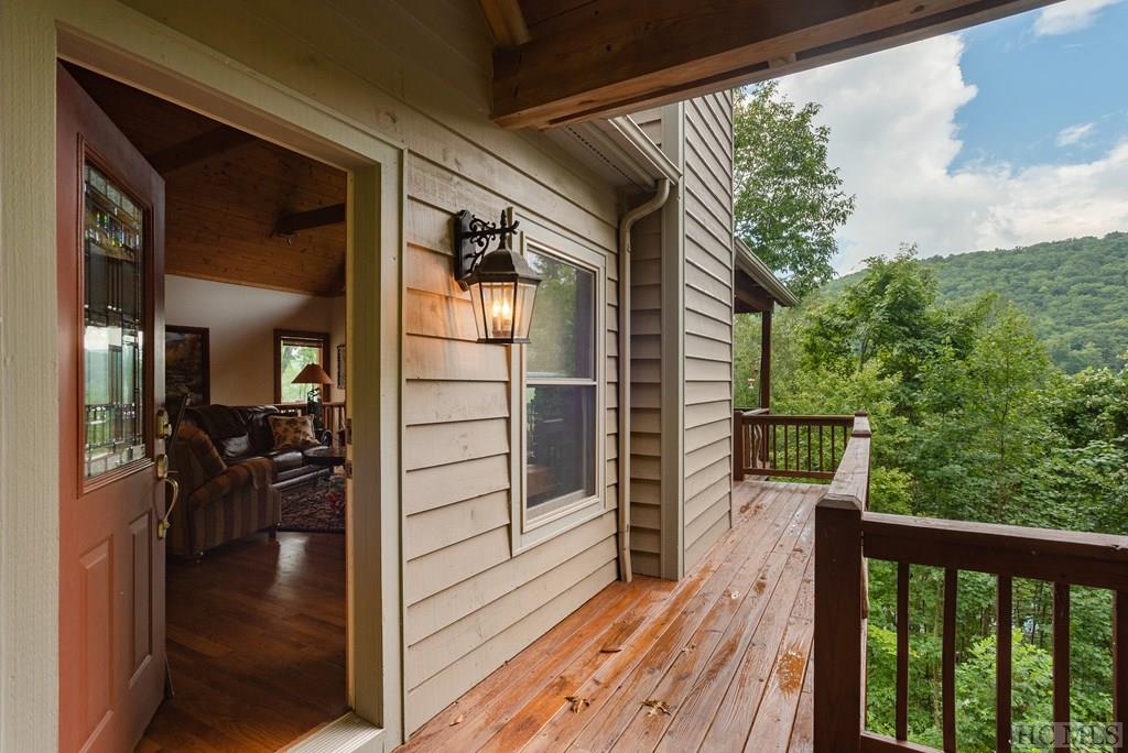 553 Strawberry Hills Road, Cullowhee NC Real Estate Listing MLS 97347