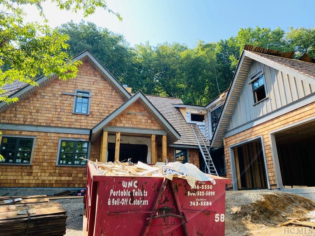 NC Homes for Sale in Wildcat Cliffs Country Club