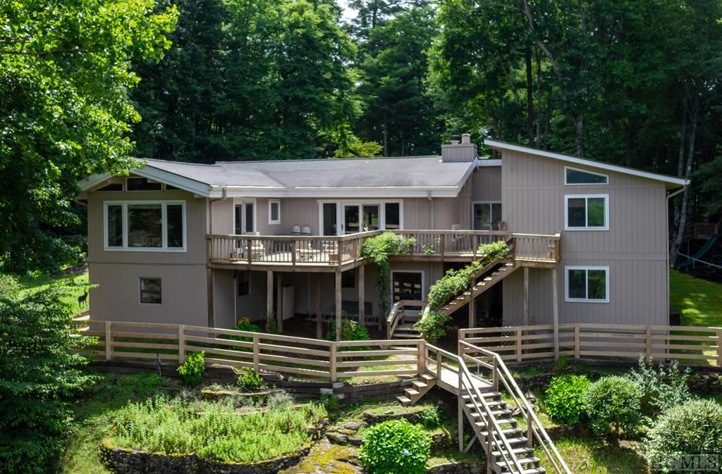 Holly Forest Sapphire Valley NC Homes for Sale Silver Creek