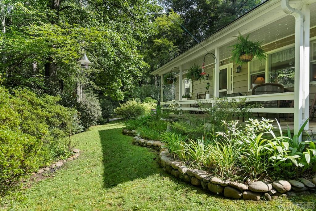 25 Horse Cove Ranch Road, Highlands NC Real Estate Listing MLS 100615